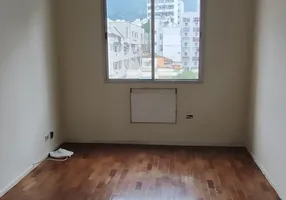 Foto 1 de Apartamento com 2 Quartos para alugar, 55m² em Tijuca, Rio de Janeiro