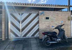 Foto 1 de Casa com 2 Quartos à venda, 100m² em Tomba, Feira de Santana