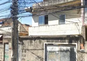 Foto 1 de Casa com 2 Quartos à venda, 288m² em Cascadura, Rio de Janeiro