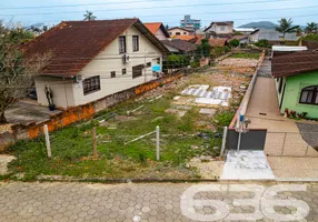 Foto 1 de Lote/Terreno à venda, 700m² em Guanabara, Joinville