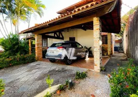 Foto 1 de Casa com 6 Quartos à venda, 324m² em Candelária, Natal