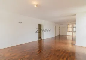 Foto 1 de Apartamento com 3 Quartos para alugar, 190m² em Higienópolis, São Paulo