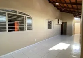 Foto 1 de Casa com 2 Quartos à venda, 60m² em Praia Grande, Salvador