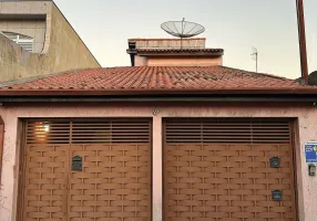 Foto 1 de Sobrado com 3 Quartos à venda, 150m² em Centro, Mogi das Cruzes