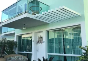 Foto 1 de Casa com 3 Quartos à venda, 165m² em Palmeiras, Cabo Frio