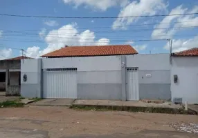Foto 1 de Casa com 2 Quartos à venda, 130m² em Vila Militar, Santa Inês
