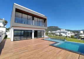 Foto 1 de Casa com 3 Quartos à venda, 421m² em Pedra Branca, Palhoça