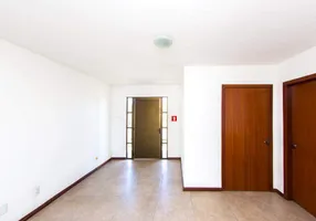 Foto 1 de Imóvel Comercial com 3 Quartos para alugar, 300m² em Patronato, Santa Maria