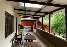 Foto 1 de Fazenda/Sítio com 4 Quartos à venda, 268m² em Chácara Dora, Araçariguama