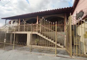 Foto 1 de Casa com 4 Quartos à venda, 180m² em Vila Santa Luzia, Contagem