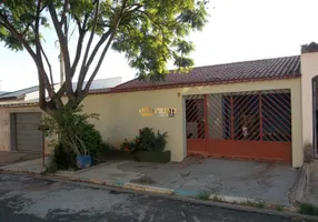 Foto 1 de Casa com 2 Quartos à venda, 250m² em Jardim Antonio Von Zuben, Campinas