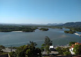 Foto 1 de Casa com 3 Quartos à venda, 120m² em Guaratiba, Rio de Janeiro