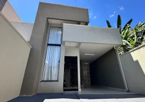 Foto 1 de Casa com 3 Quartos à venda, 105m² em Jardim Presidente, Goiânia