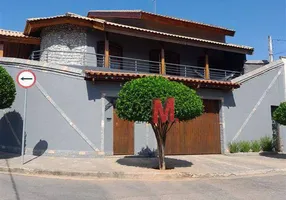 Foto 1 de Casa com 4 Quartos à venda, 417m² em Jardim Simus, Sorocaba