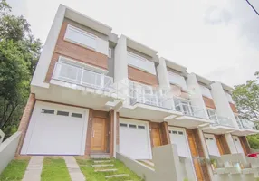 Foto 1 de Casa de Condomínio com 3 Quartos à venda, 161m² em Hípica, Porto Alegre
