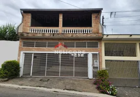 Foto 1 de Sobrado com 3 Quartos à venda, 203m² em Quitaúna, Osasco