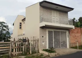 Foto 1 de Sobrado com 3 Quartos à venda, 215m² em Cidade Aracy, São Carlos