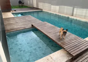 Foto 1 de Casa de Condomínio com 6 Quartos à venda, 322m² em Jardins Lisboa, Goiânia