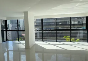 Foto 1 de Apartamento com 3 Quartos à venda, 122m² em Centro, Balneário Camboriú