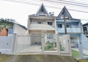 Foto 1 de Casa com 4 Quartos à venda, 170m² em Guabirotuba, Curitiba