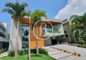 Foto 1 de Casa de Condomínio com 5 Quartos à venda, 630m² em Barra da Tijuca, Rio de Janeiro