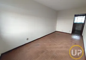 Foto 1 de Casa com 3 Quartos para alugar, 170m² em Dom Bosco, Belo Horizonte