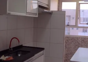 Foto 1 de Apartamento com 2 Quartos à venda, 52m² em Jardim das Margaridas, Salvador