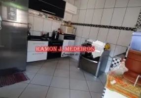 Foto 1 de Casa com 3 Quartos à venda, 130m² em Leblon Venda Nova, Belo Horizonte