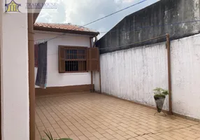 Foto 1 de Casa com 2 Quartos à venda, 180m² em Vila Brasílio Machado, São Paulo