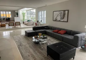 Foto 1 de Casa de Condomínio com 4 Quartos para alugar, 570m² em Tamboré, Santana de Parnaíba