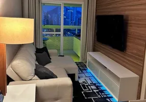 Foto 1 de Apartamento com 2 Quartos à venda, 61m² em Vila Guilhermina, Praia Grande