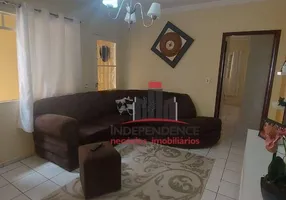 Foto 1 de Casa com 2 Quartos à venda, 70m² em Jardim Limoeiro, São José dos Campos