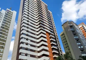 Foto 1 de Cobertura com 4 Quartos para alugar, 310m² em Cabral, Curitiba