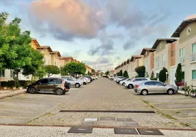 Foto 1 de Casa de Condomínio com 2 Quartos à venda, 71m² em Itaperi, Fortaleza