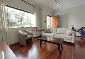 Foto 1 de Sobrado com 3 Quartos à venda, 257m² em Santa Maria, São Caetano do Sul