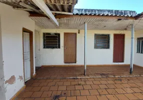 Foto 1 de Casa com 1 Quarto à venda, 45m² em California, Londrina