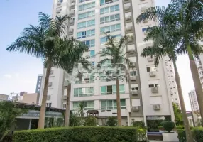 Foto 1 de Apartamento com 3 Quartos à venda, 107m² em Passo da Areia, Porto Alegre