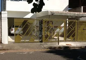 Foto 1 de Casa com 6 Quartos à venda, 250m² em Vila Matarazzo, Londrina