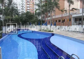 Foto 1 de Apartamento com 2 Quartos à venda, 63m² em Centro, Rio de Janeiro