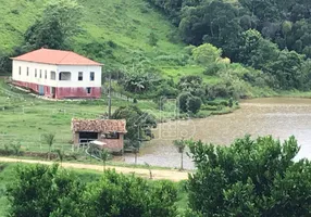 Foto 1 de Fazenda/Sítio com 8 Quartos à venda, 500m² em , Alto Rio Doce