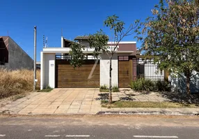 Foto 1 de Casa com 3 Quartos à venda, 129m² em Jardim Curitiba, Sinop