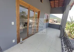 Foto 1 de Casa de Condomínio com 4 Quartos à venda, 210m² em Caneca Fina, Guapimirim