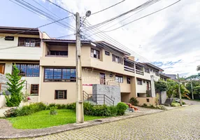 Foto 1 de Casa de Condomínio com 3 Quartos à venda, 233m² em Mercês, Curitiba