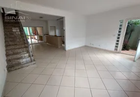 Foto 1 de Casa com 3 Quartos para alugar, 230m² em Alto de Pinheiros, São Paulo