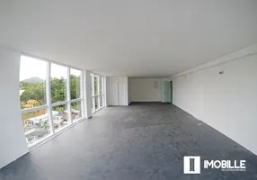 Foto 1 de Sala Comercial à venda, 73m² em Pioneiros, Balneário Camboriú