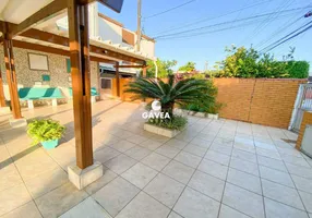 Foto 1 de Kitnet à venda, 30m² em Jardim Real, Praia Grande