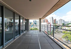 Foto 1 de Apartamento com 2 Quartos para alugar, 131m² em Jardim Das Bandeiras, São Paulo