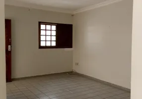 Foto 1 de Casa com 3 Quartos à venda, 200m² em Jacintinho, Maceió