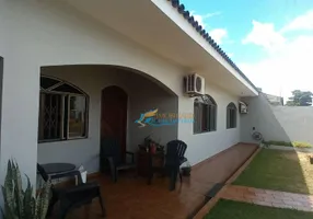 Foto 1 de Casa com 3 Quartos à venda, 220m² em Santo Onofre, Cascavel