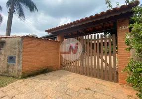 Foto 1 de Fazenda/Sítio com 2 Quartos à venda, 230m² em Portal do Medeiros, Jundiaí